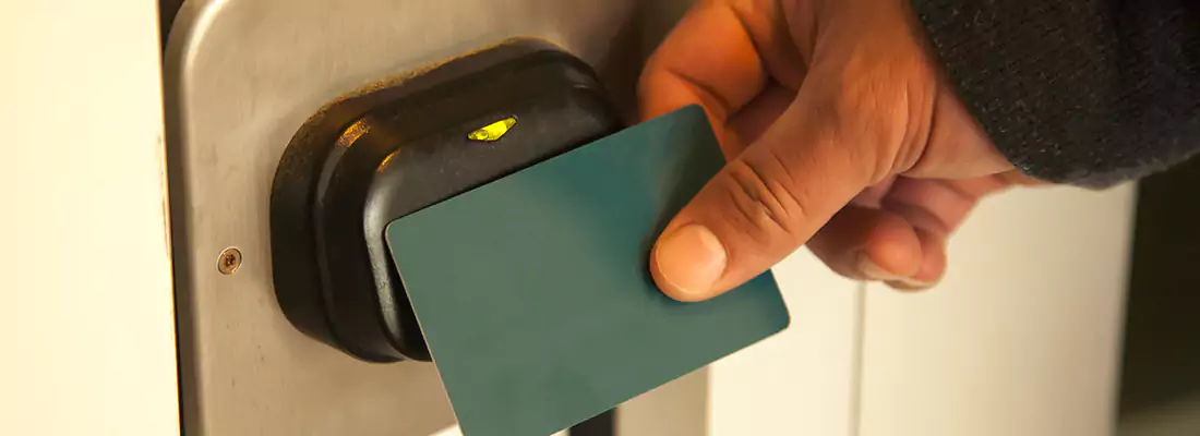How Card Lock Readers Enhance Security in Leisure City, FL?