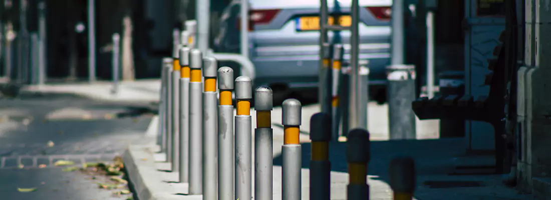 Safe and Convenient Retractable Barrier Column Systems for Properties in Leisure City, FL